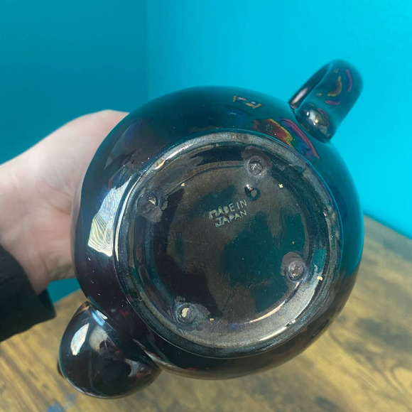 Vintage Brown and Gold Handpainted Made in Japan Small Teapot - Picture 8 of 9